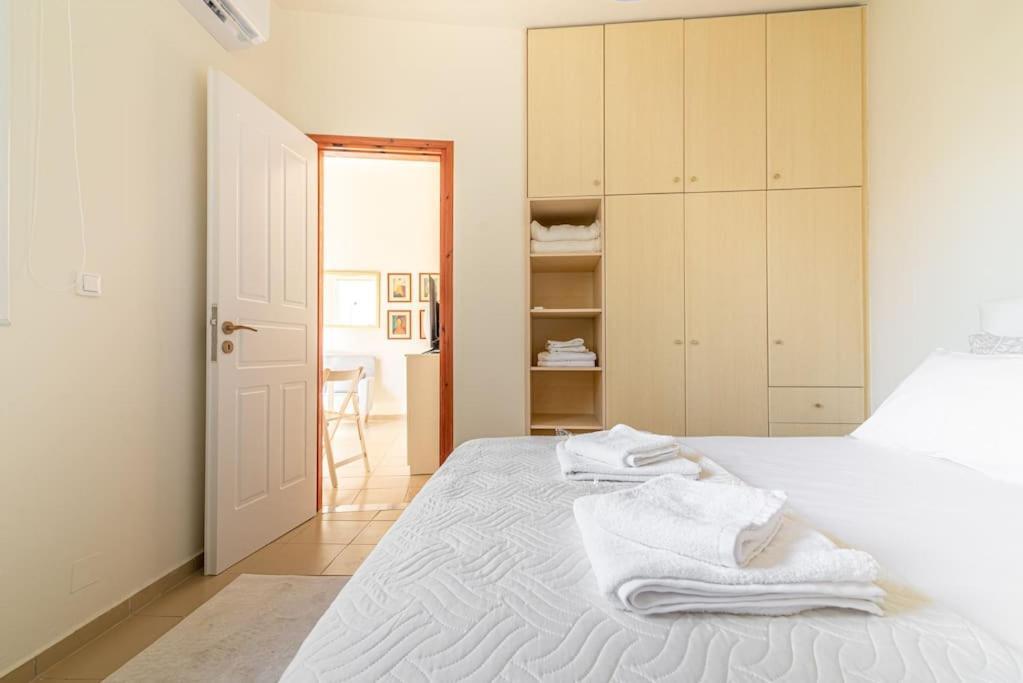Cozy Apartment In The Heart Of City Center Heraklion Exteriör bild