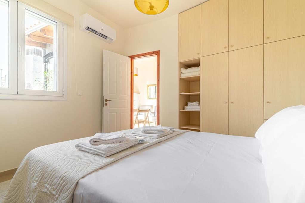 Cozy Apartment In The Heart Of City Center Heraklion Exteriör bild